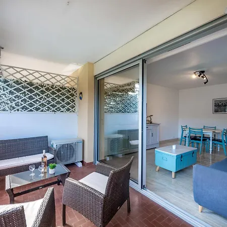 Les Cyclades By Interhome Daire Antibes