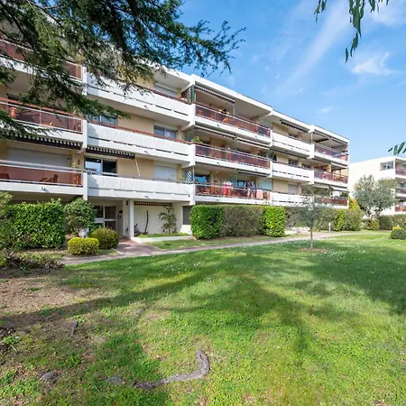 Daire Les Cyclades By Interhome