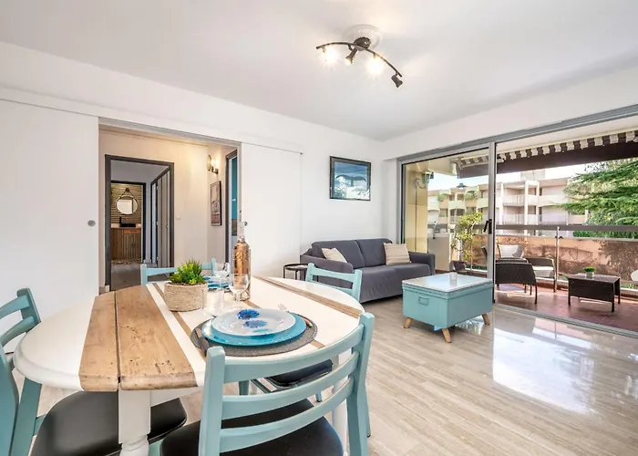 Appartement Les Cyclades By Interhome